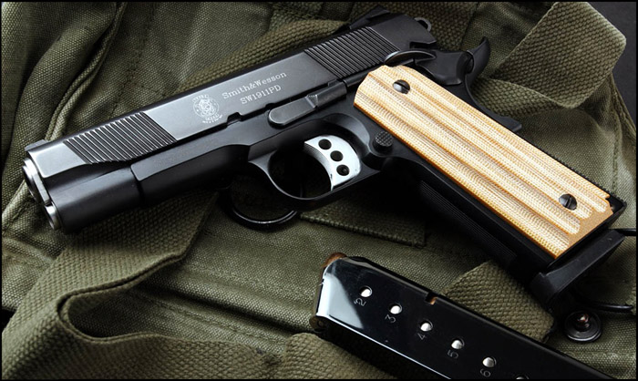 Пистолет Colt М1911
