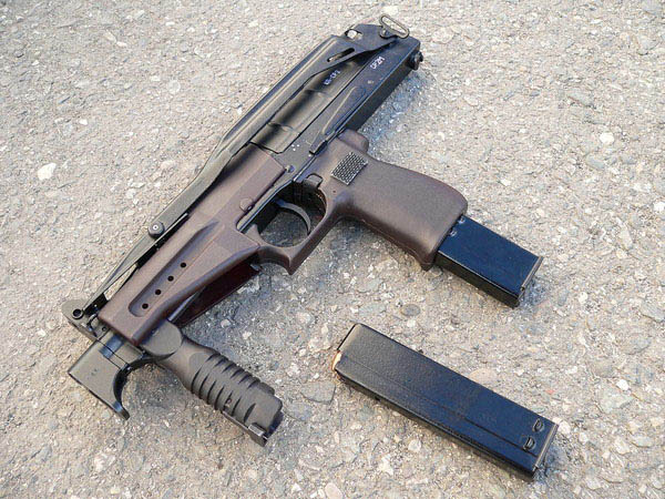 Пистолет-пулемет СР-2 "Вереск"