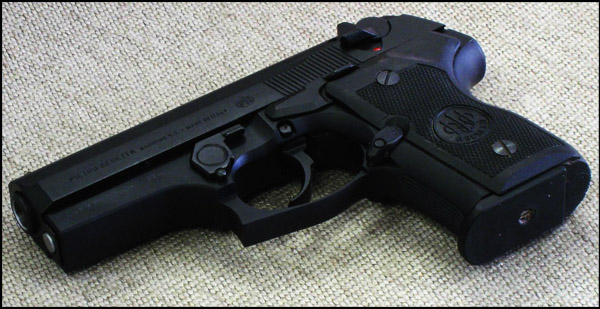Пистолет Beretta Cougar 8000